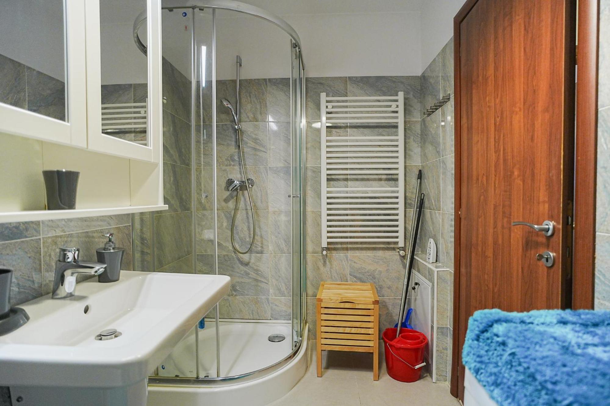 Hideaway Near Parliament Building Apartman Bukarest Kültér fotó