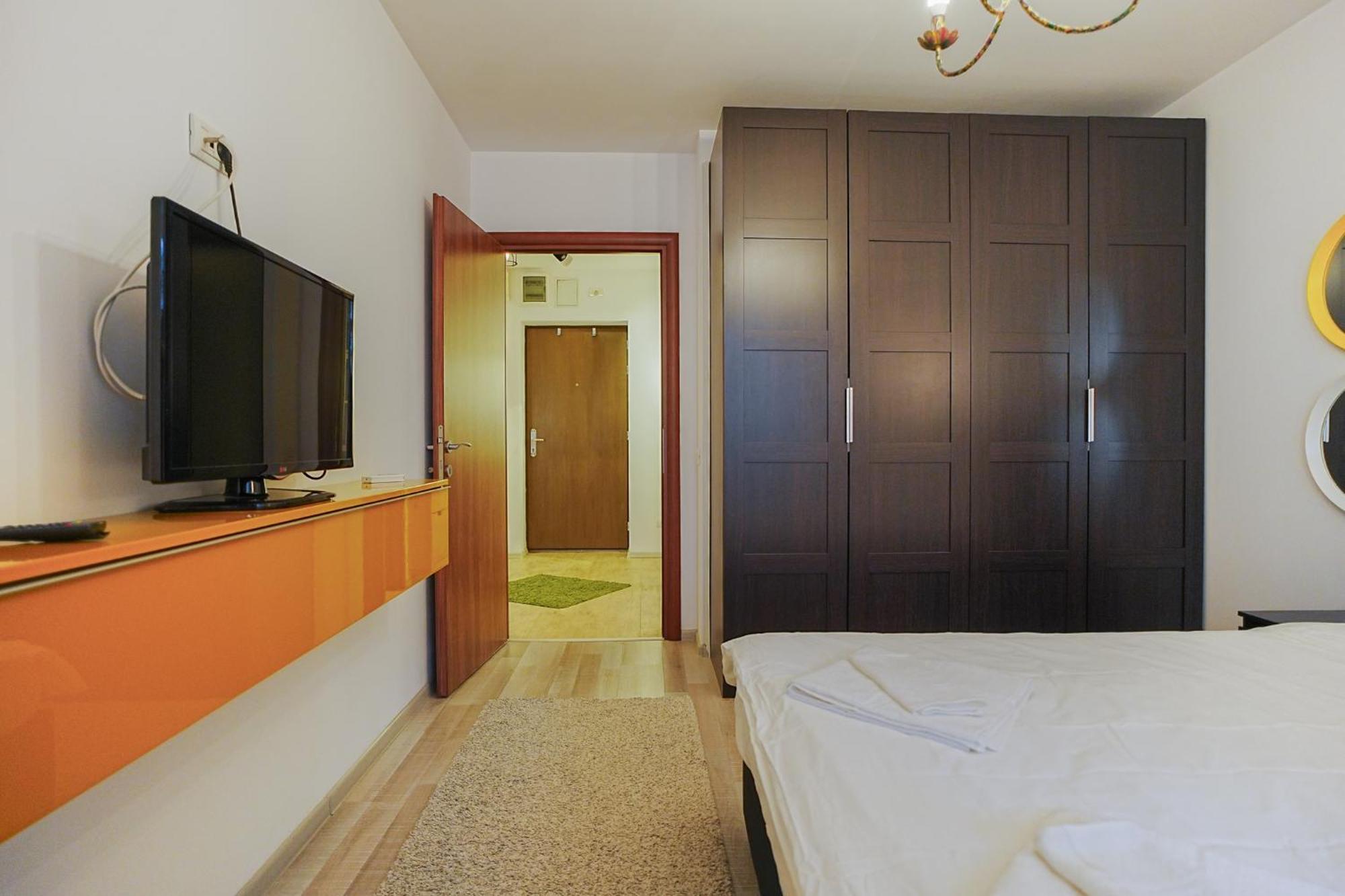 Hideaway Near Parliament Building Apartman Bukarest Kültér fotó