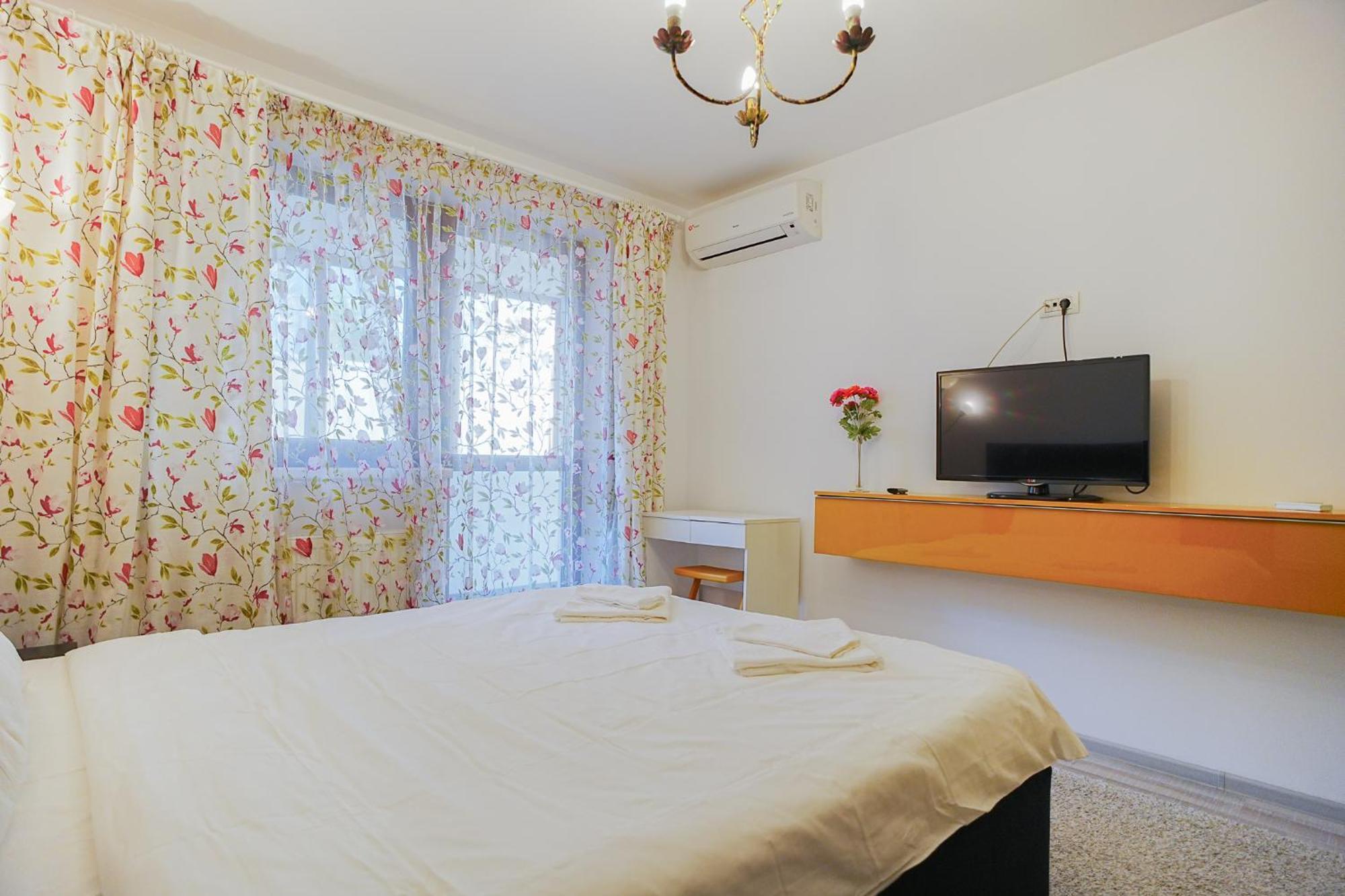 Hideaway Near Parliament Building Apartman Bukarest Kültér fotó