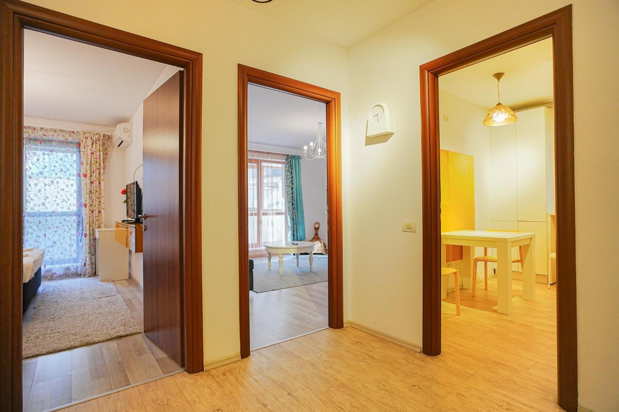 Hideaway Near Parliament Building Apartman Bukarest Kültér fotó